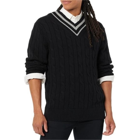 Men's V-Neck Cable Sweater